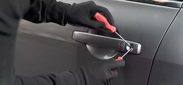 Locked Out of Car Help Boynton Beach