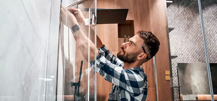 Replace Shower Doors with Frameless Boynton Beach
